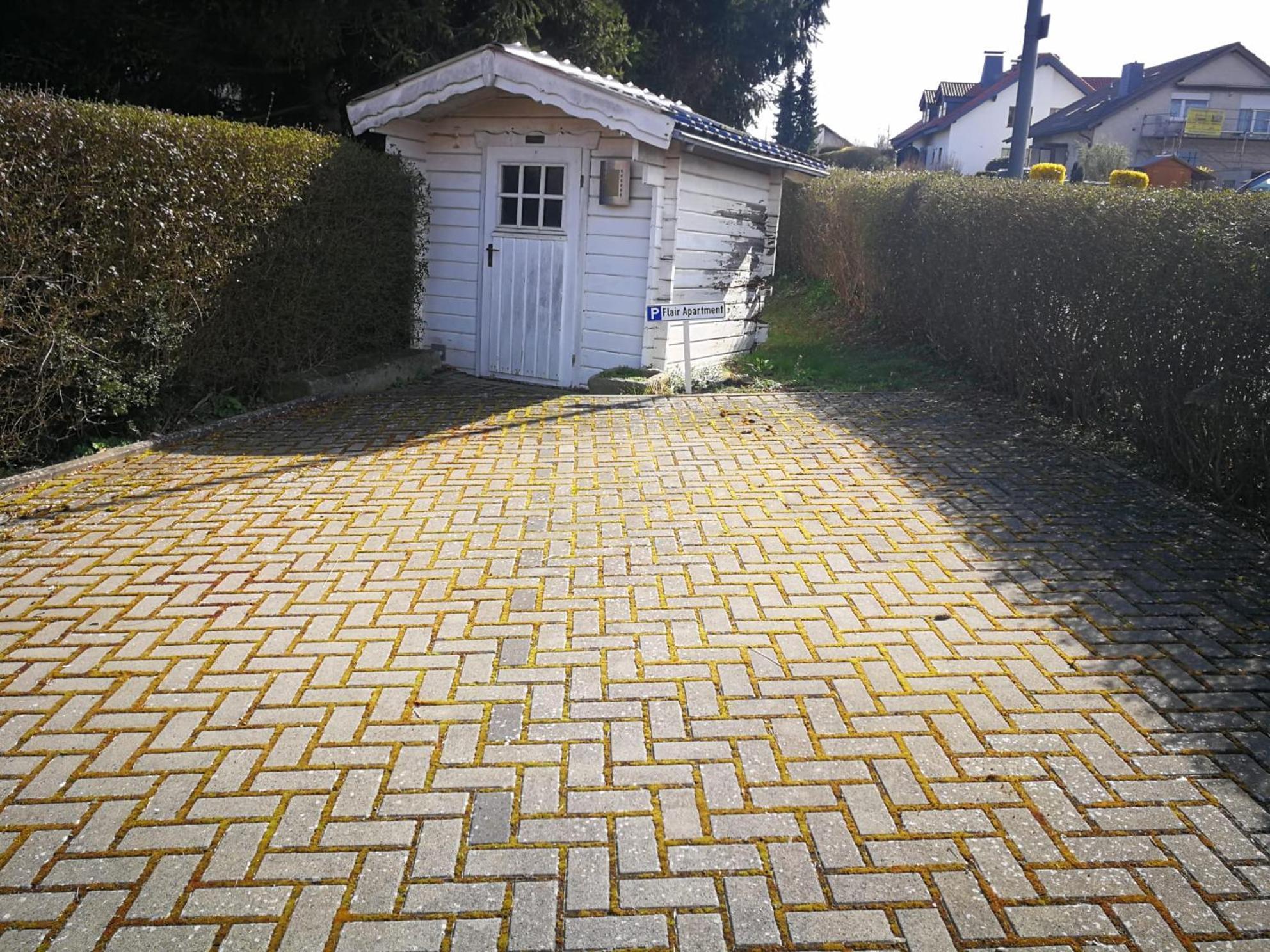 Stadtoase Fulda Mit Flair - Whirlpool, Balkon, 2Xparkplaetze, Highspeed Wlan Buitenkant foto